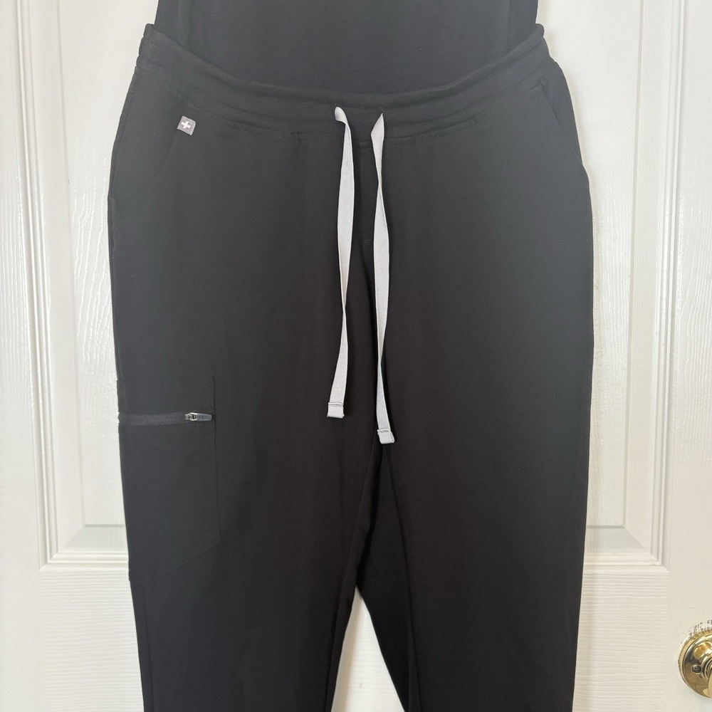FIGS Women's Black Zamora Maternity Jogger Scrub Pants Small/Tall Full Panel - Picture 7 of 10